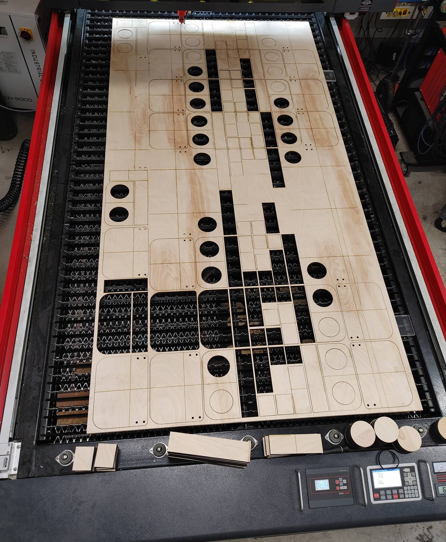 Wouldn't you rather have us laser cut 147 pieces of plywood for you vs spending all day in the wood shop? Not only is each part dimensionally perfect and engraved with reference marks to aid assembly, the tight nesting increases yield per sheet. @catoscustomupholstery will be finishing these into a bunch of C10 cup holders.